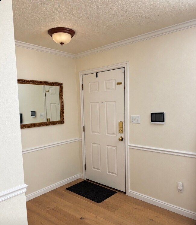 Foto del edificio - 1093 Eastgate Dr