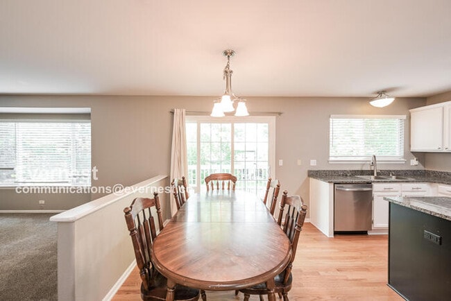 Building Photo - 16241 Bluebonnet Dr