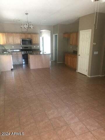 Foto del edificio - 4216 N 125th Ave