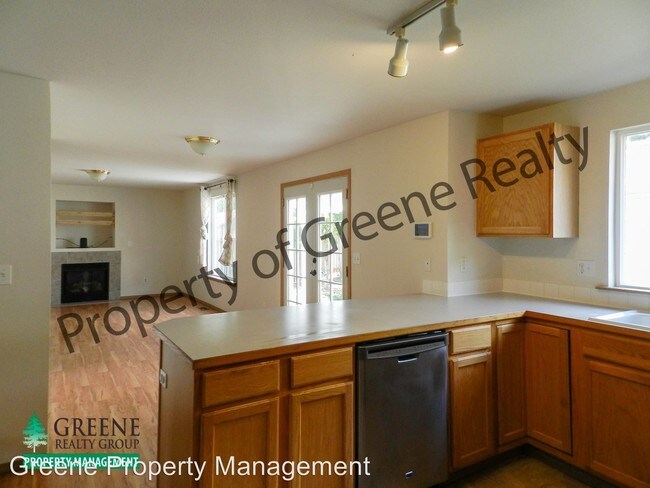 Building Photo - 4 br, 2.5 bath House - 1129 Fitz Hugh Dr SE