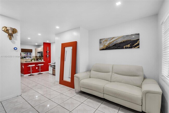 Foto del edificio - 2860 W 80th St