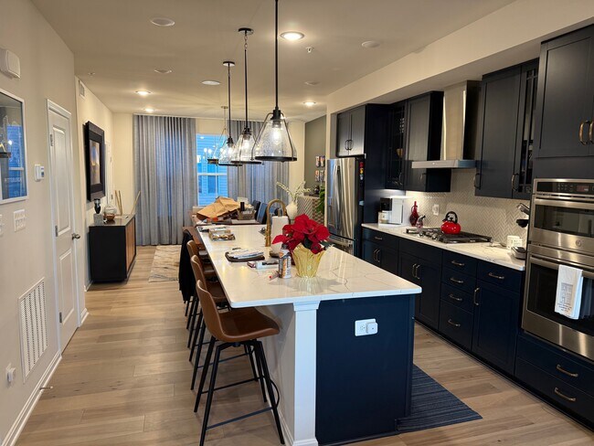 Building Photo - 2502 Rucker Ln