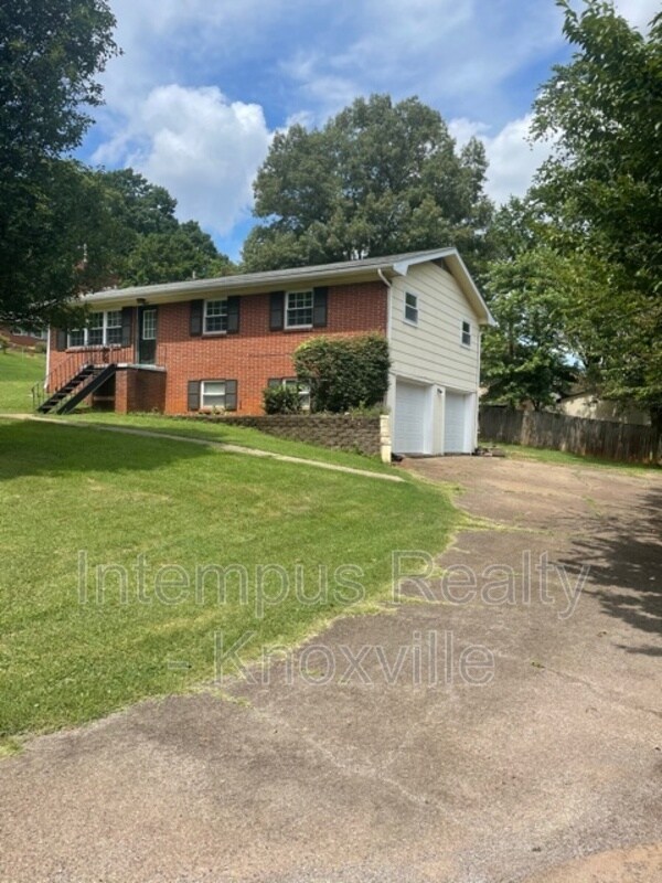 Foto del edificio - 1904 Southdale Rd SW