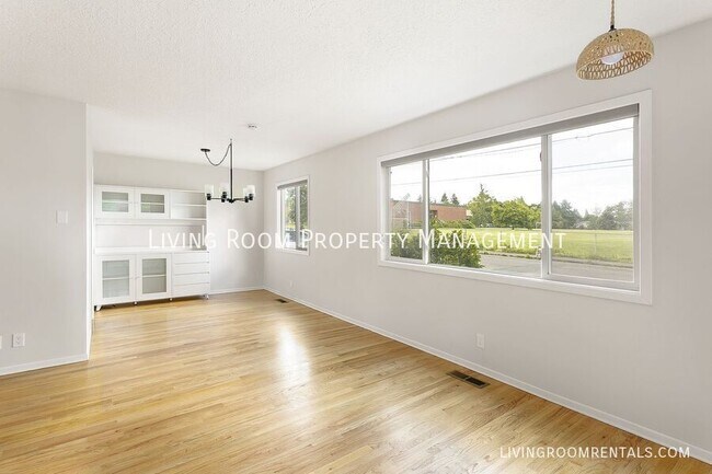 Foto del edificio - 5030 NE 41st Ave