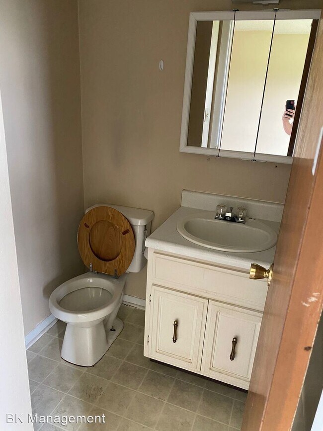 Foto del edificio - 843 N U.S. 41