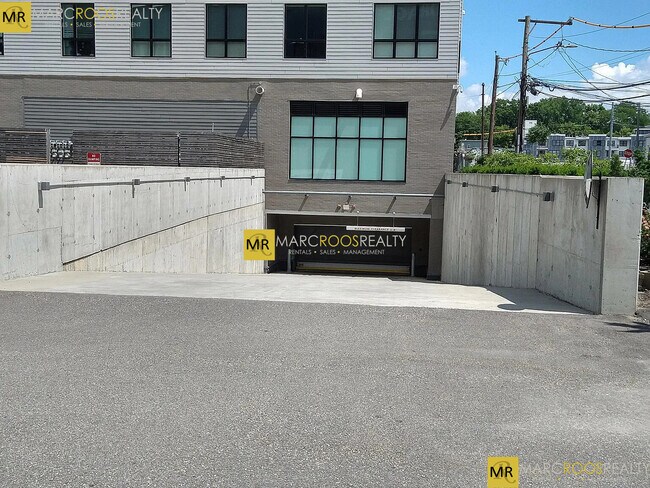 Foto del edificio - 3531 Washington St
