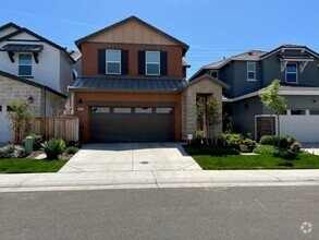 Building Photo - 9038 Albarino Way