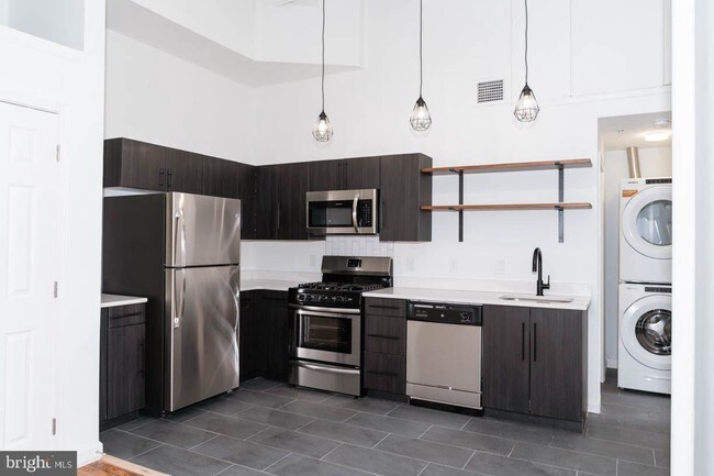 Foto del edificio - 1217 Spring Garden St