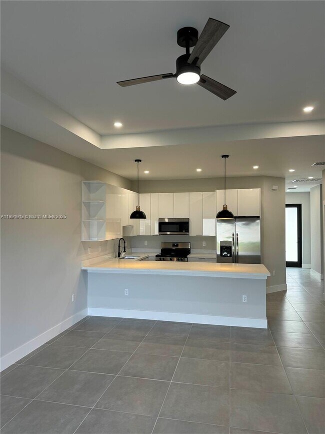 Foto del edificio - 4876-4830 30th St SW