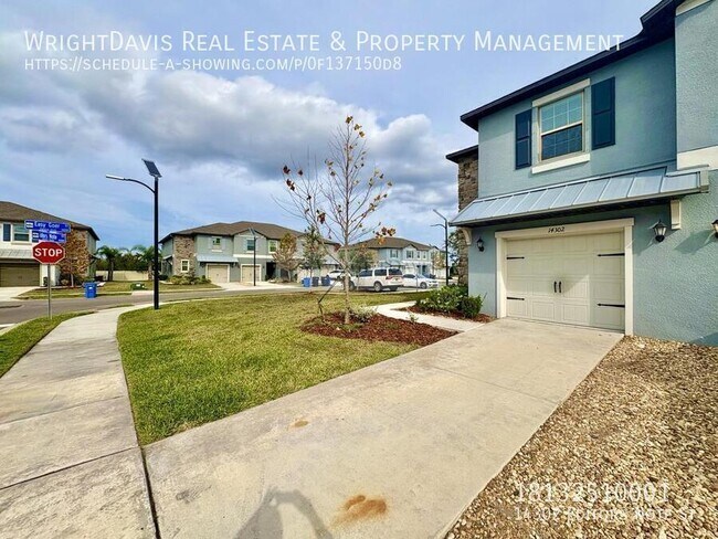 Foto del edificio - 14302 Editors Note St