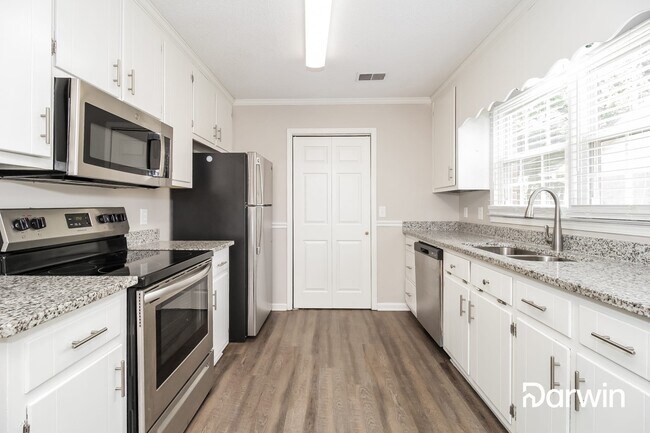 Building Photo - 29 Parr Wade Rd SE, Cartersville, GA 30120