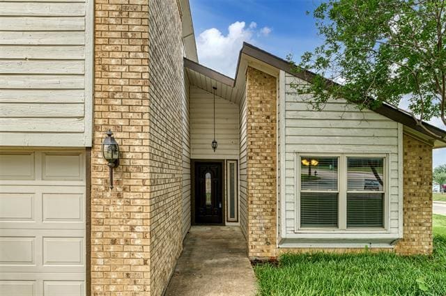 Building Photo - 2523 Cattail Ct