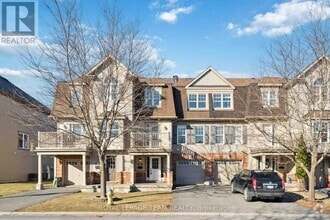 Building Photo - 918 Messor Cres
