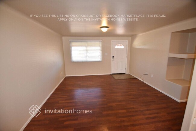 Building Photo - 13808 N 33rd St
