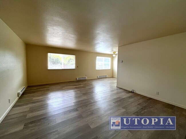 Foto del edificio - Capitola Gem: 2Bd/1Ba Ground Floor Apartme...