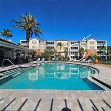 7905 Seminole Blvd