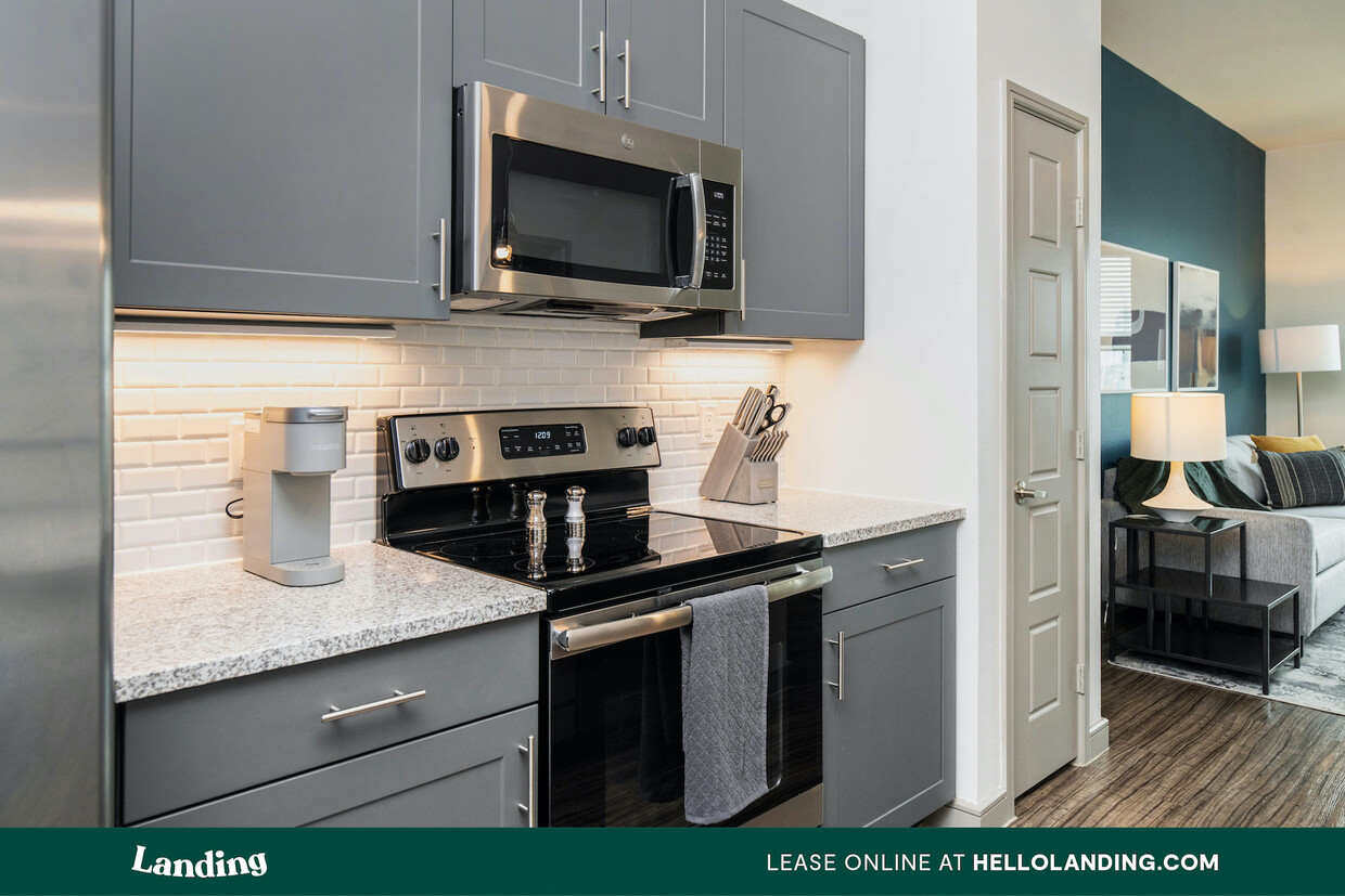 Foto principal - 3699 Lenox Rd NE
