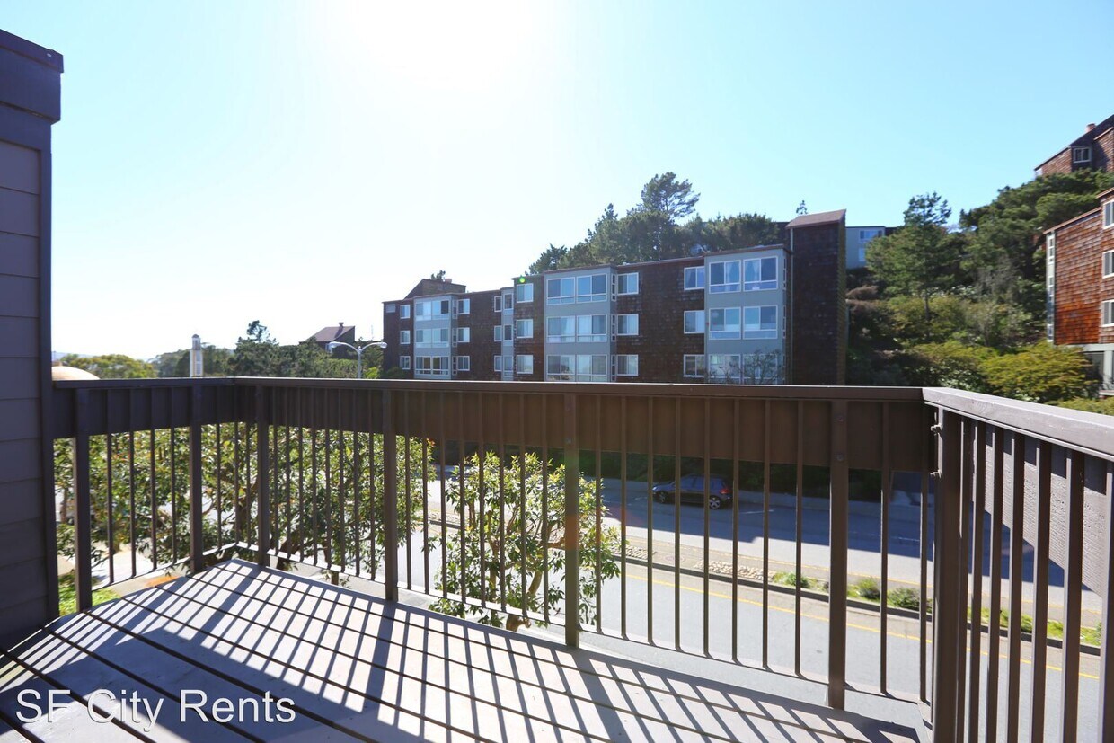 Foto principal - 5173 Diamond Heights Blvd