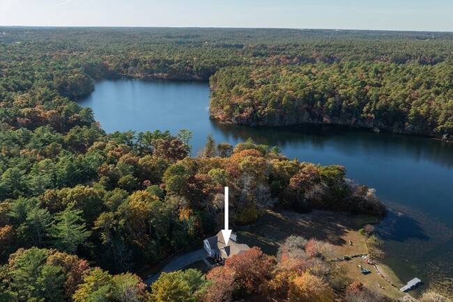 Foto del edificio - 475 Ship Pond Rd