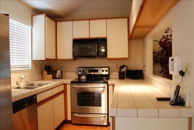 Foto del edificio - 1398 Danville Blvd