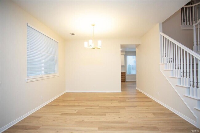 Foto del edificio - 31 Arbor Walk Ln