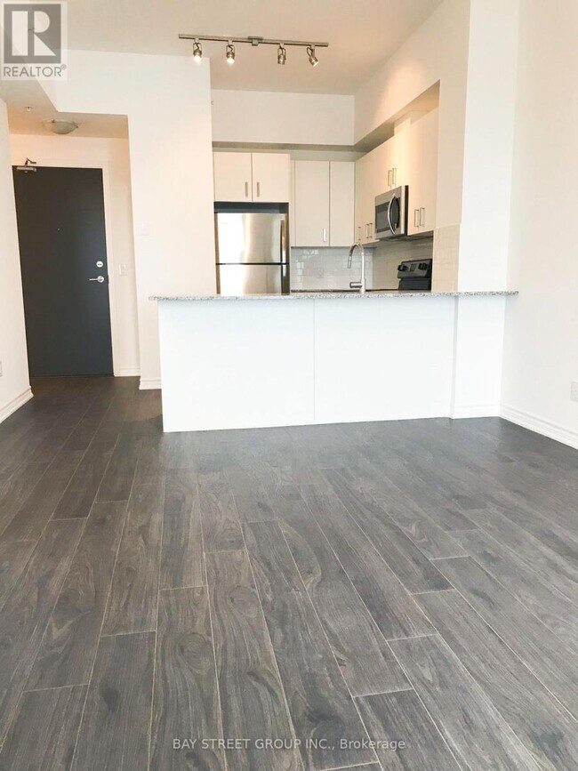 Photo du bâtiment - 11611 Yonge St