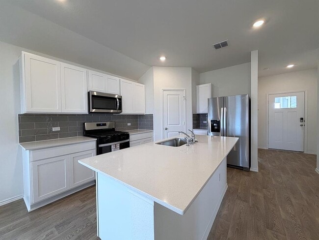 Foto del edificio - 348 San Juan Trl