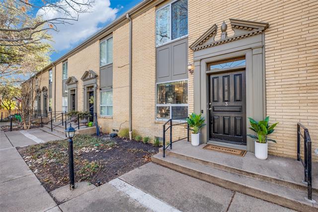 Foto del edificio - 7404 W Northwest Hwy