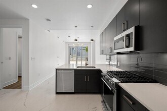 Building Photo - 222 West Ave