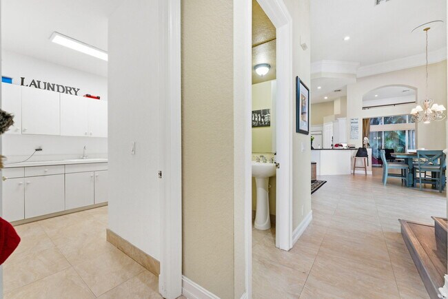 Foto del edificio - 7162 Vía Firenze