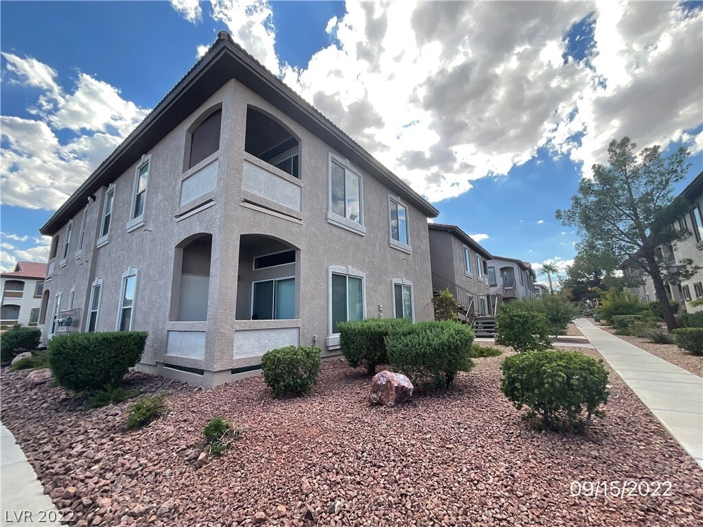 2305 W Horizon Ridge Pkwy Unit 2811, Henderson, NV 89052 Condo for