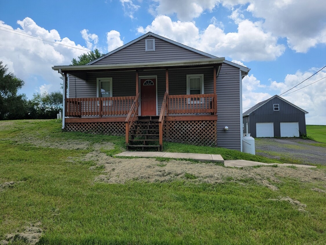 Primary Photo - 1567 Dry Tavern Rd