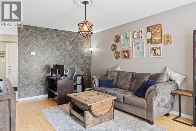 Building Photo - 330 Fryer St