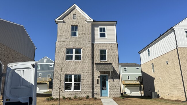 Building Photo - 2400 Whistler Way NE