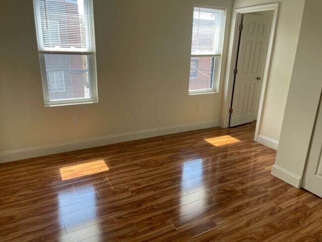 Photo - Grad Hospital 2 Bedroom House