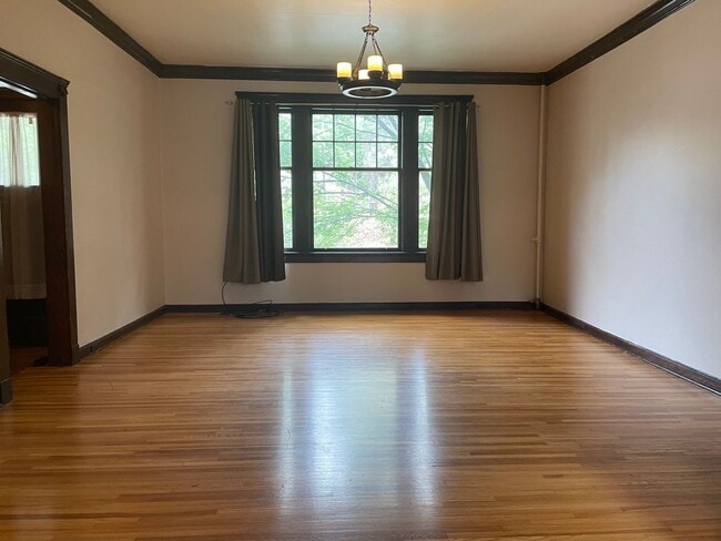 Foto del edificio - 508 S Cedar St