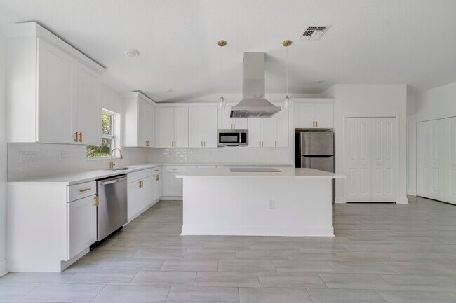 Foto del edificio - 417 St Johns Ln