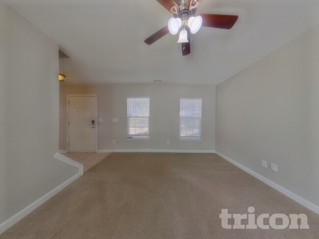 Foto del edificio - 911 Woodington Ln
