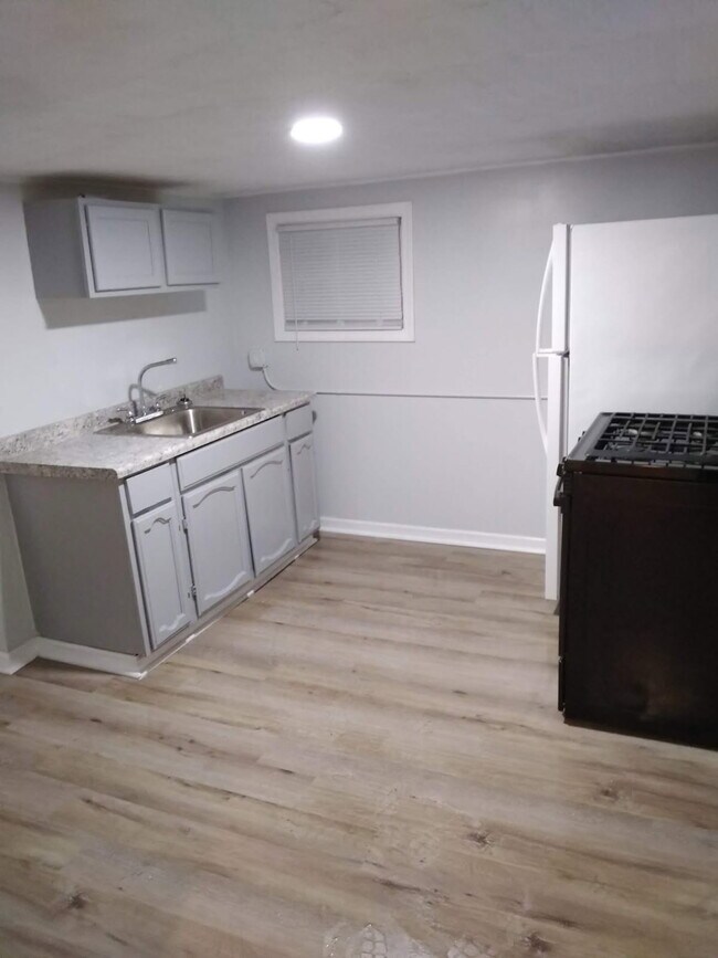 Foto del edificio - 821 Becker St