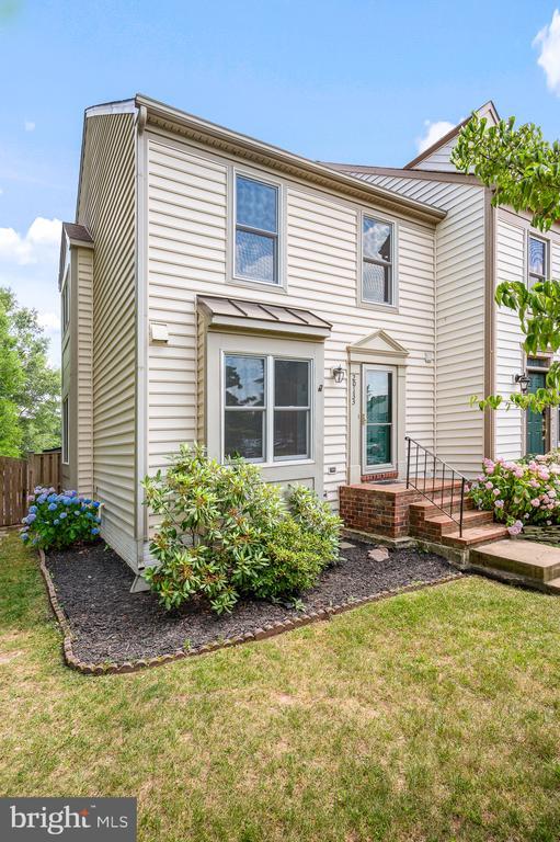 Foto del edificio - 20133 Crew Square