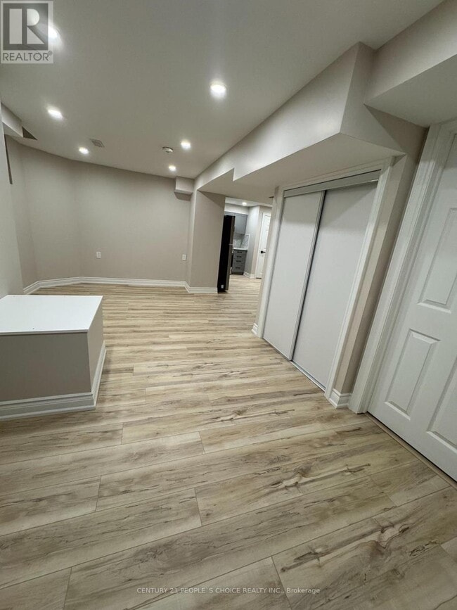 Building Photo - 36 Bonnycastle Dr