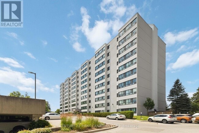 Building Photo - 600 Grenfell Dr