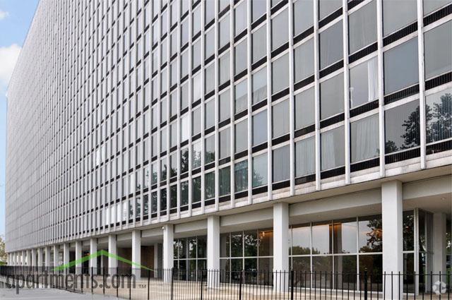 The Colonnade Rentals Newark Nj Apartments