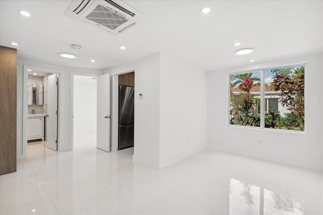 Foto del edificio - 2201 NE 9th Ave