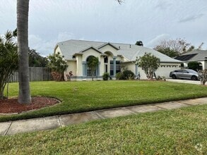 Building Photo - 1461 Wellington Cir