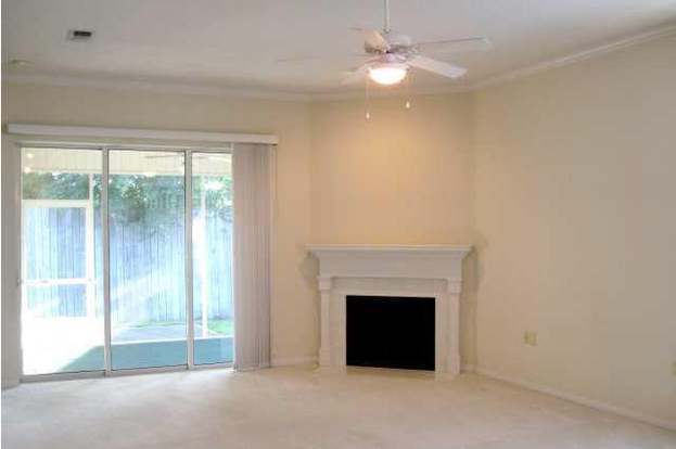 Foto del edificio - 4114 Oak Pointe Dr