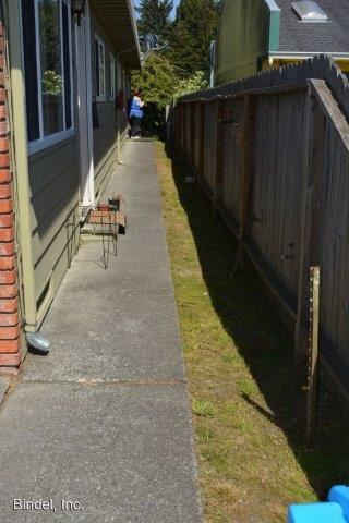 Foto del edificio - 2353 Harrison Ave
