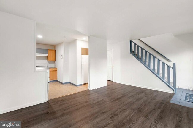 Foto del edificio - 10 Clipper Ct