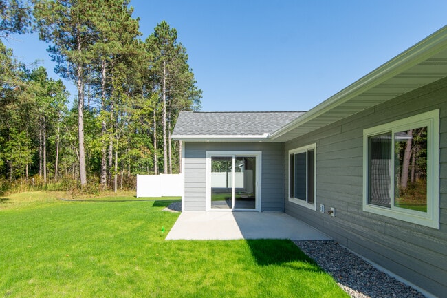 Building Photo - 11587 Forestview Dr