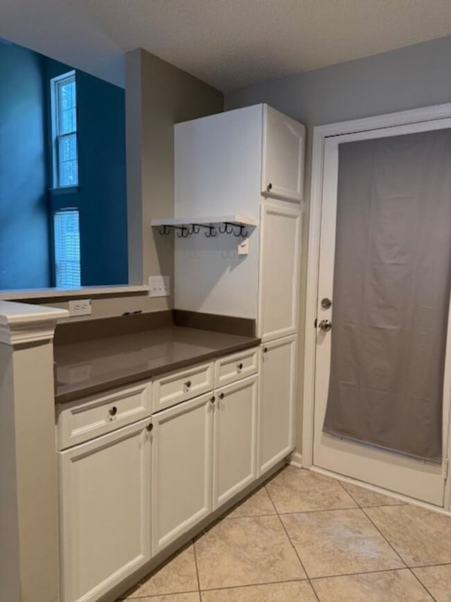 Foto del edificio - 59 Portrait Ln